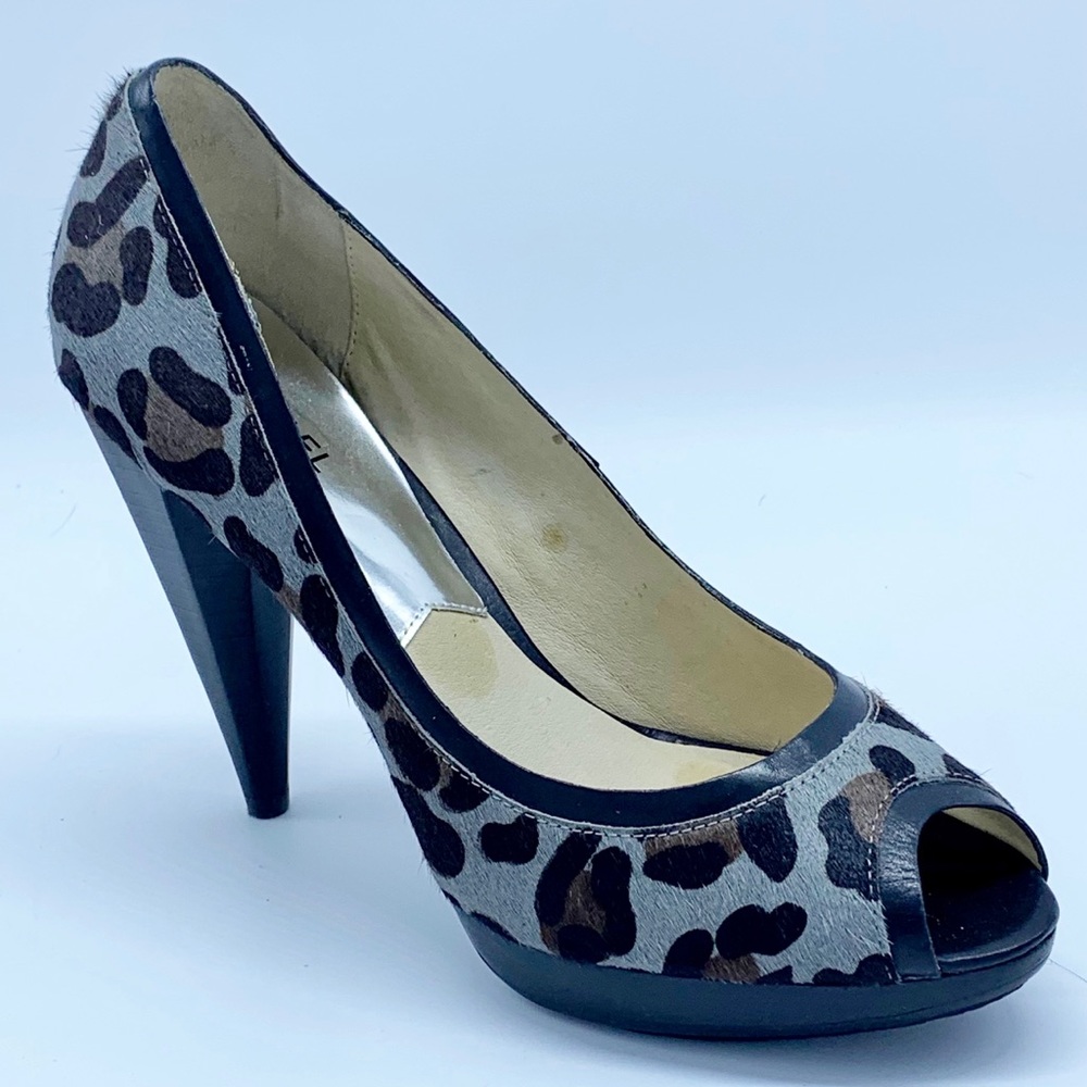 Michael Kors SZ 10 Cheetah Grey black pumps 10
